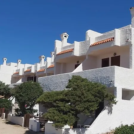 Baia Santa Reparata Apartment *