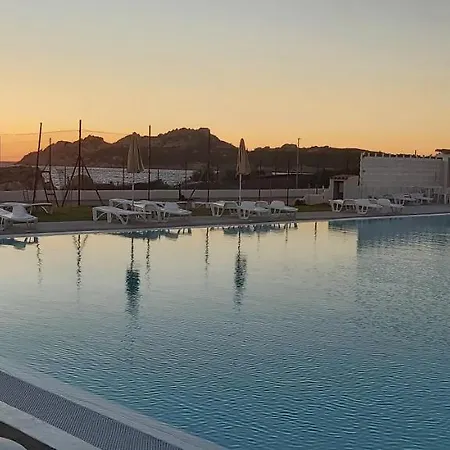 Baia Santa Reparata Apartment Santa Teresa Gallura