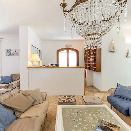 Baia Santa Reparata Apartment