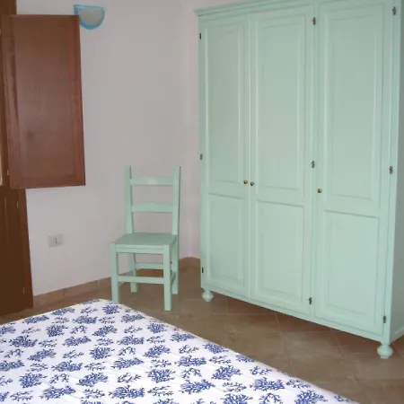 Baia Santa Reparata Apartment *