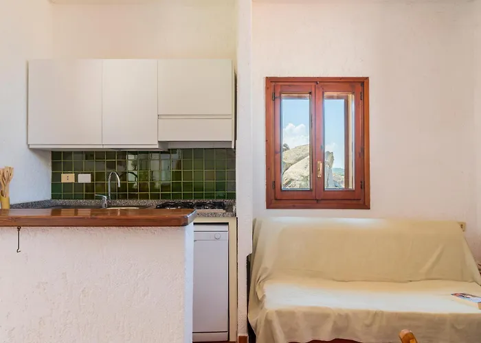 Baia Santa Reparata Apartment *