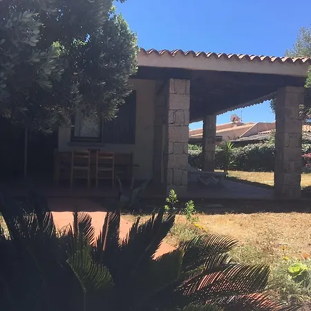Baia Santa Reparata 公寓 圣特雷莎加卢拉