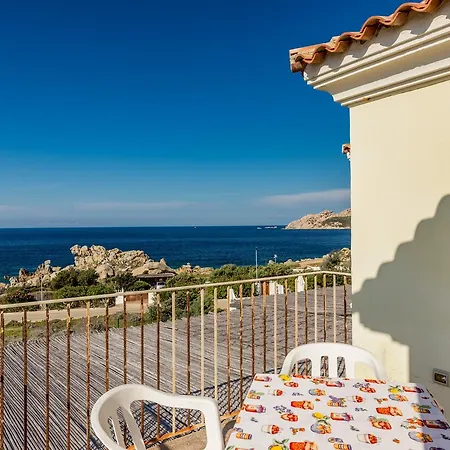 Διαμέρισμα Baia Santa Reparata