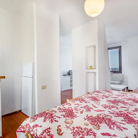 Διαμέρισμα Baia Santa Reparata