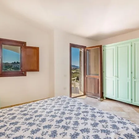 Διαμέρισμα Baia Santa Reparata *